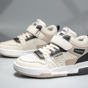 Casual Sneakers for kids